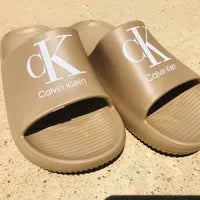 Claquette calvin klein